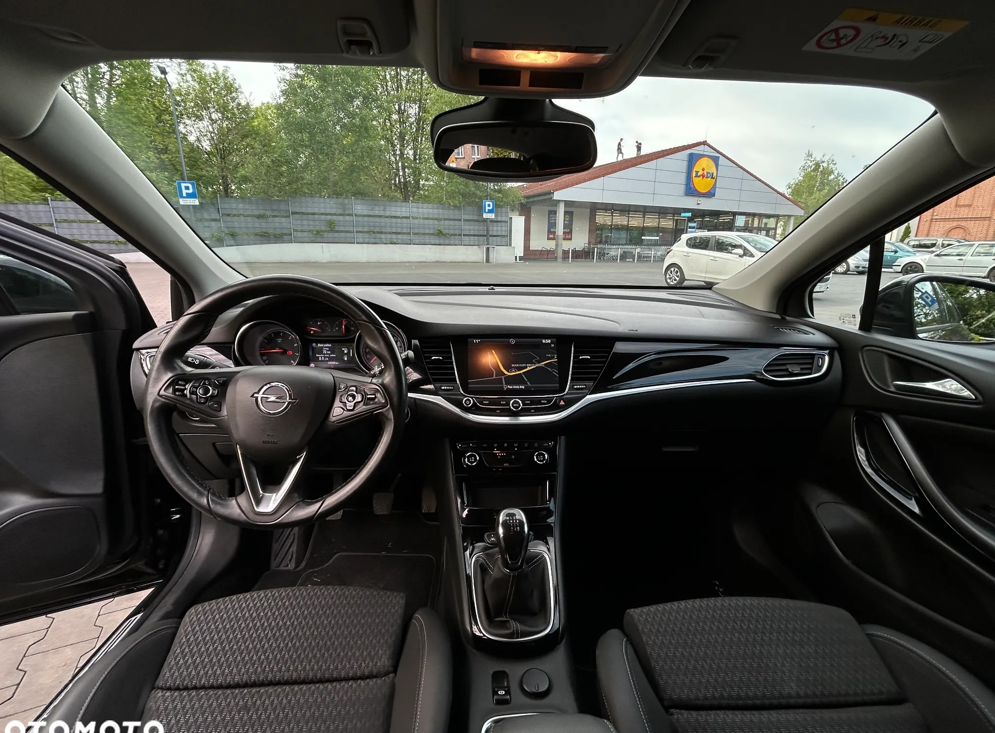 Opel Astra cena 51500 przebieg: 146383, rok produkcji 2018 z Koprzywnica małe 596